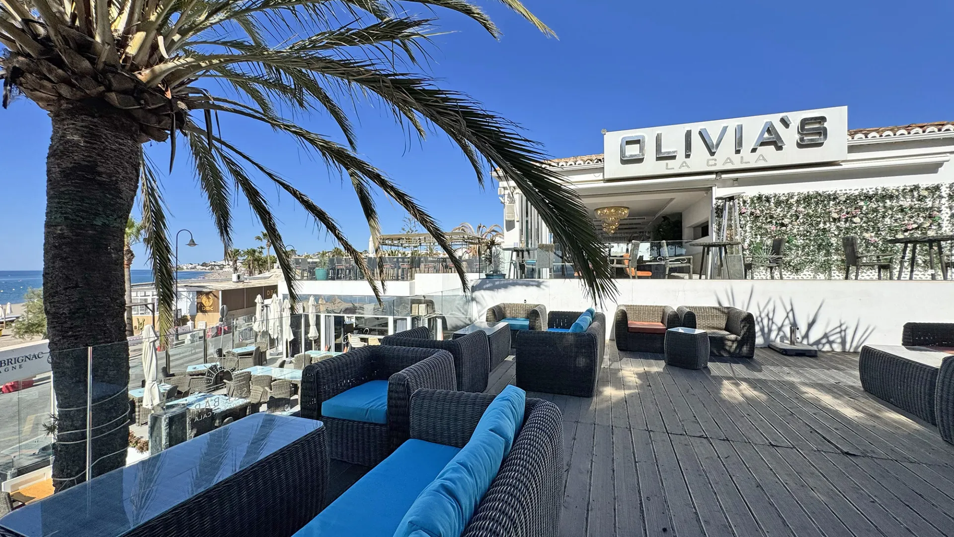 For sale restaurant with 5 bedrooms in Cala de Mijas