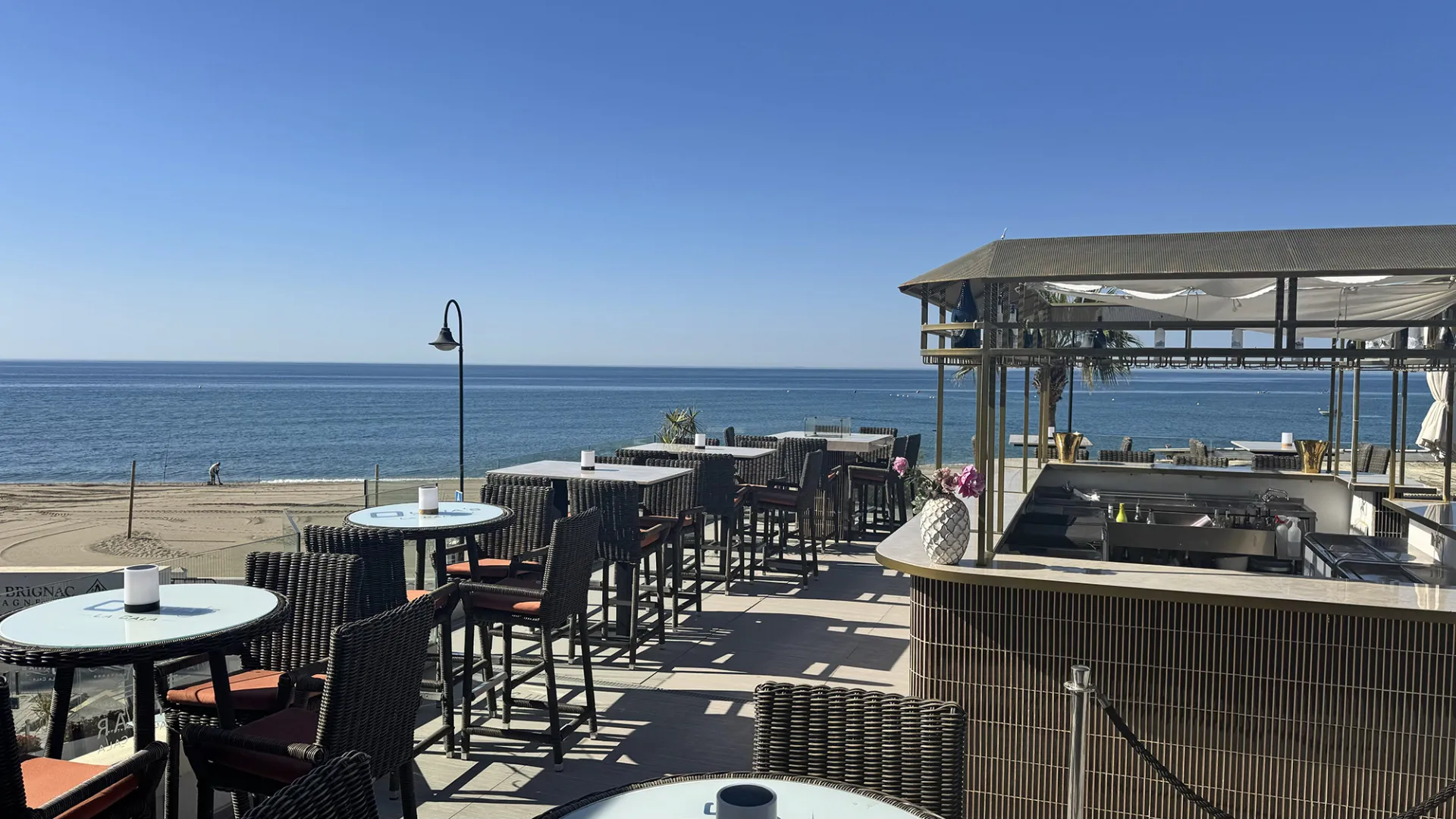 For sale restaurant with 5 bedrooms in Cala de Mijas