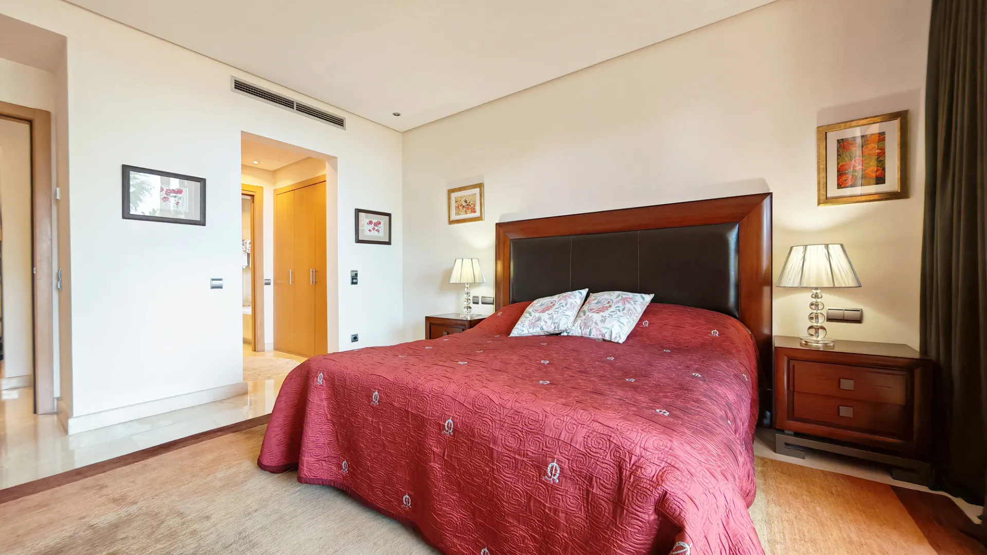 Se vende apartamento con 3 dormitorios en Sierra Blanca