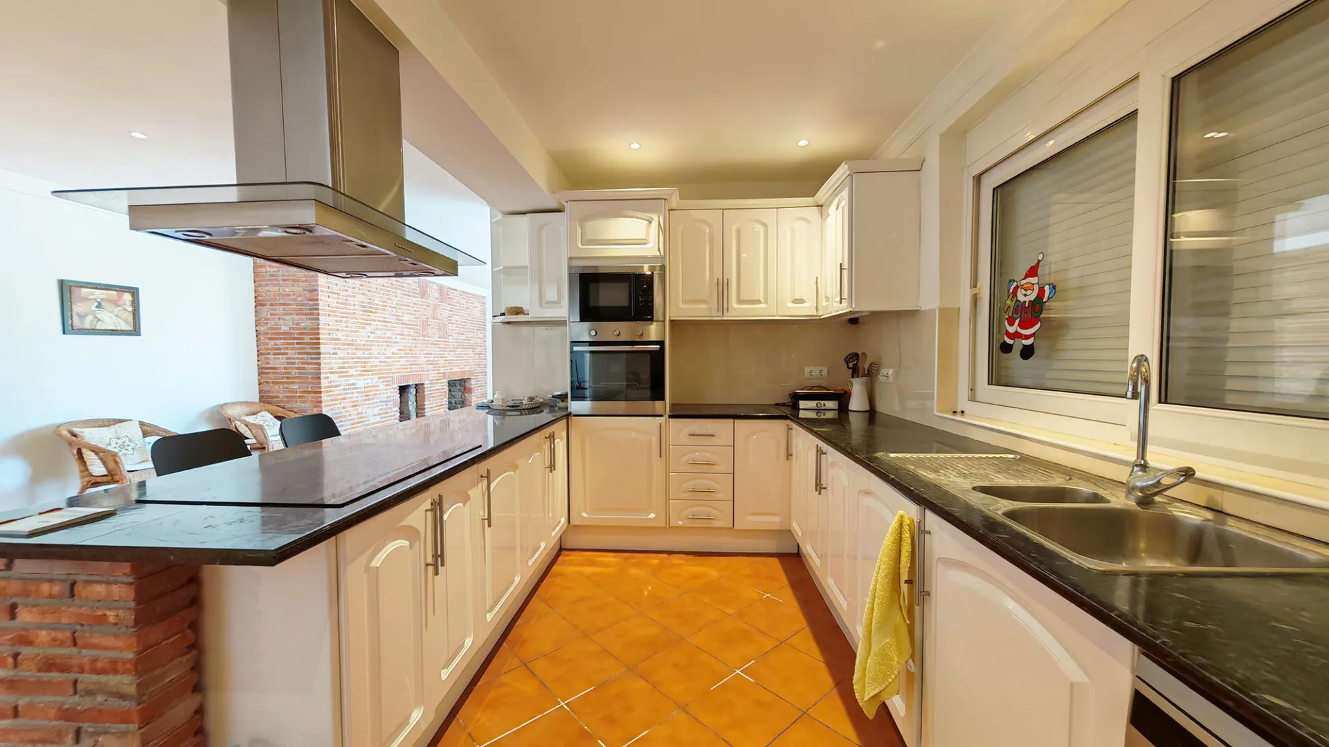 Marbesa, villa a la venta con 5 dormitorios