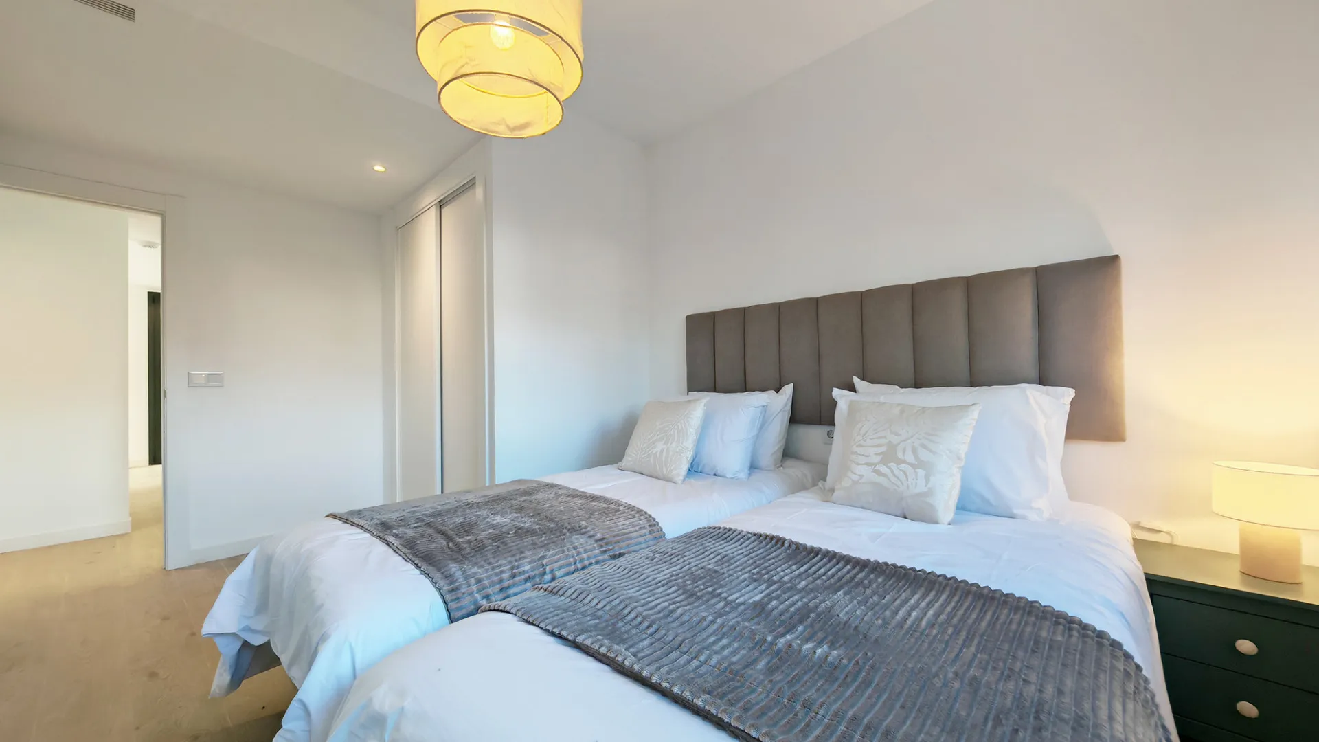 Estepona 4 bedrooms duplex penthouse for sale