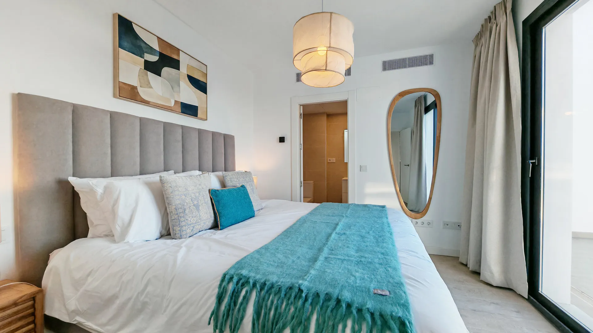 Estepona 4 bedrooms duplex penthouse for sale