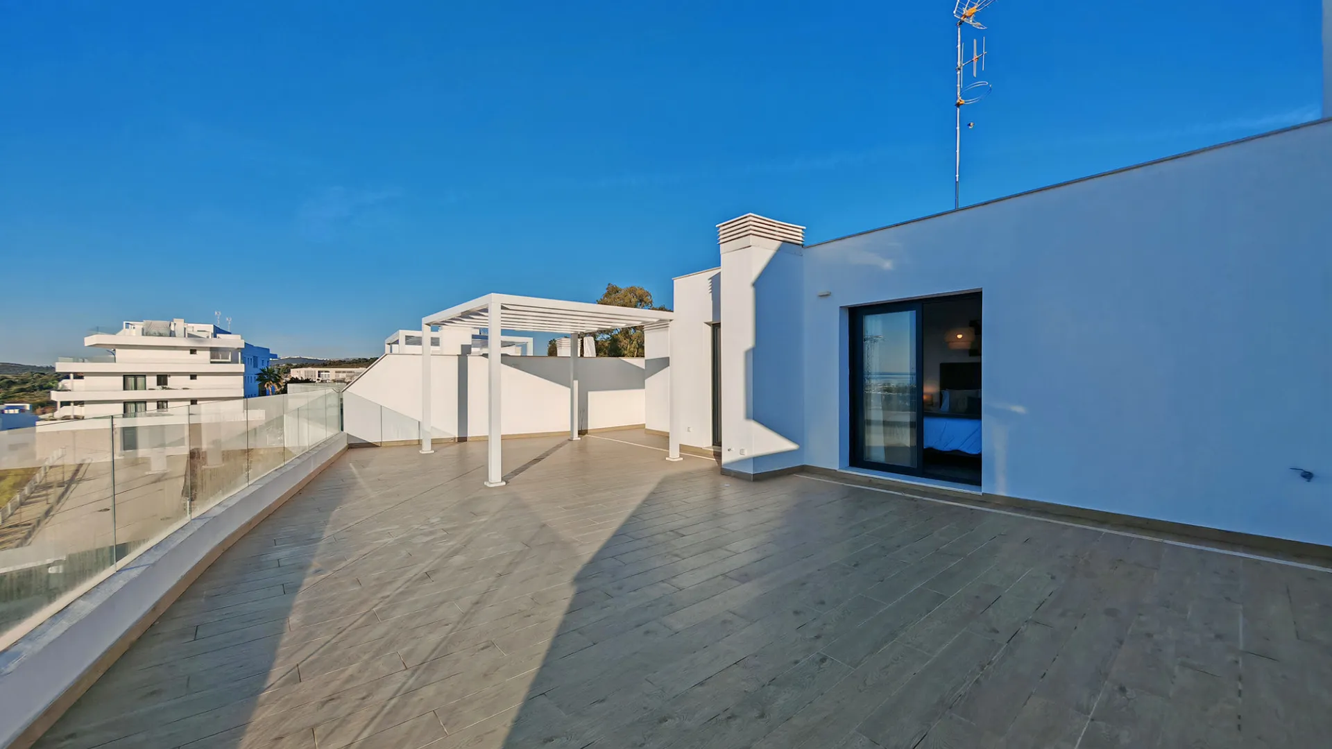 Estepona 4 bedrooms duplex penthouse for sale