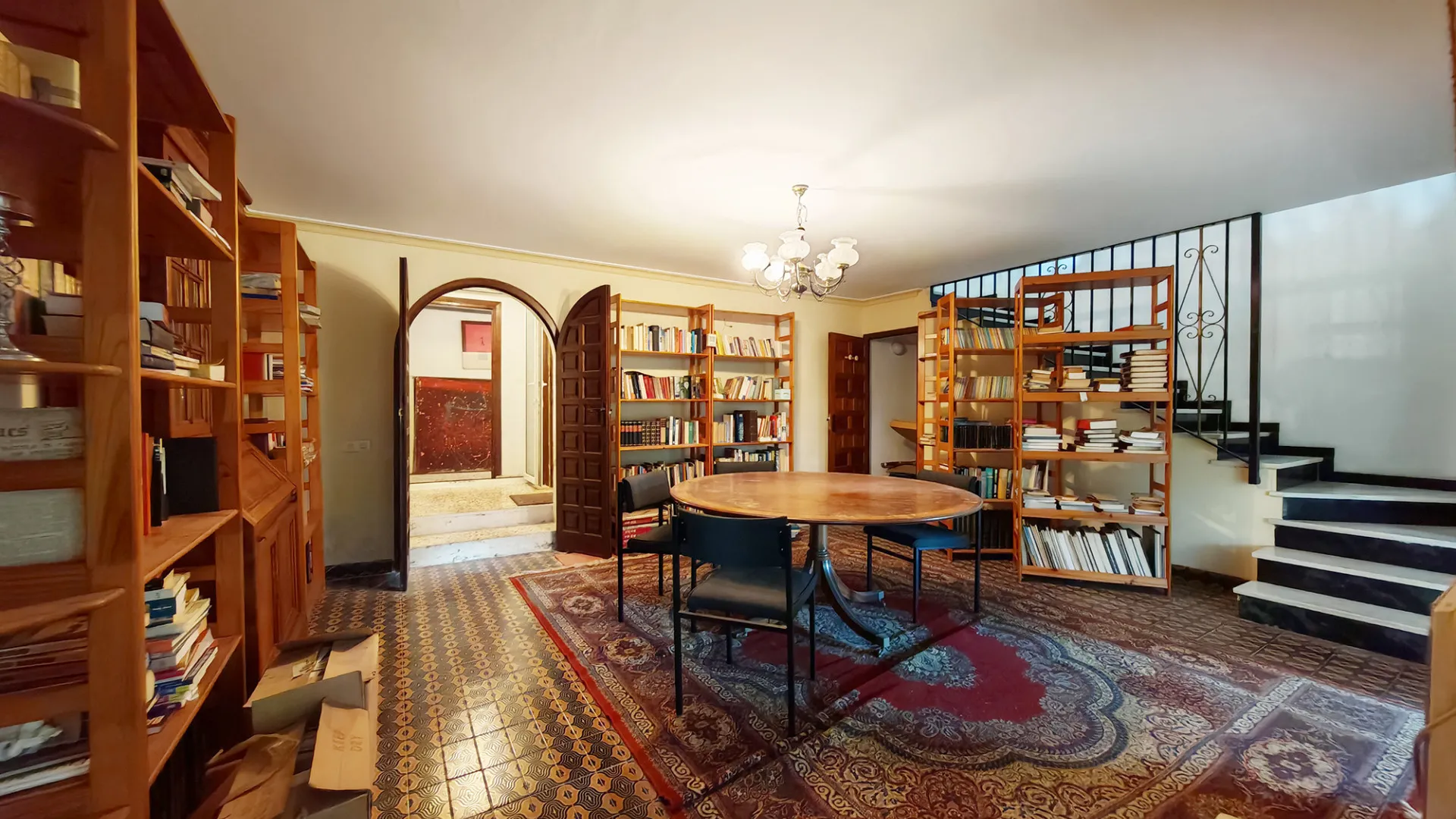Villa en venta en Marbella Ciudad con 5 dormitorios