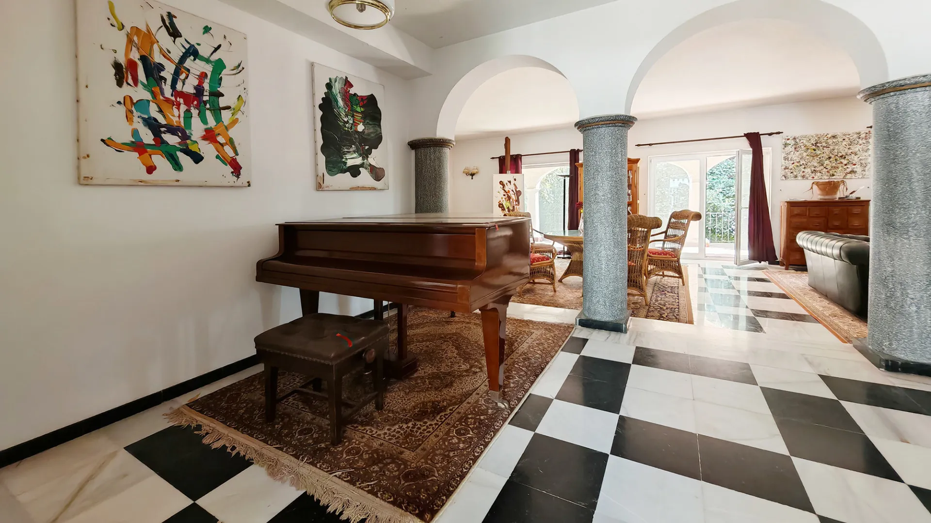 Villa en venta en Marbella Ciudad con 5 dormitorios