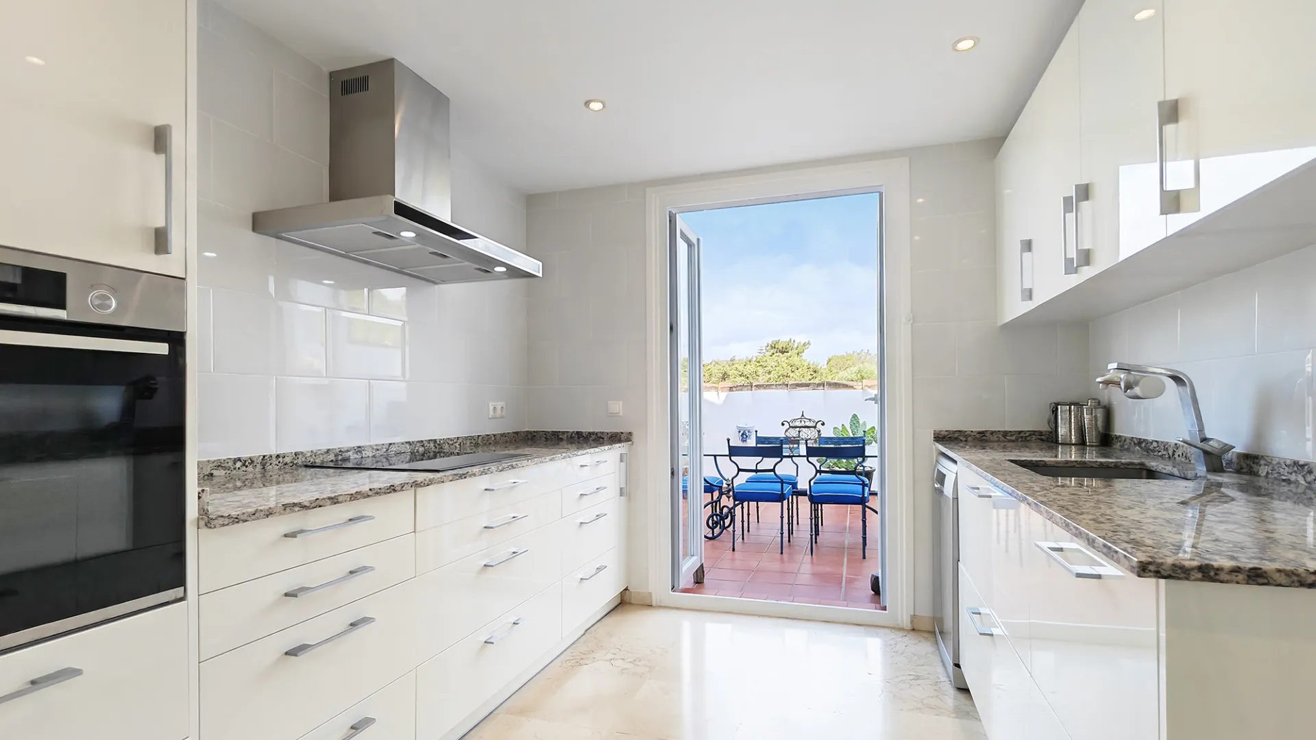 Atico duplex en venta con 3 dormitorios en Carib Playa