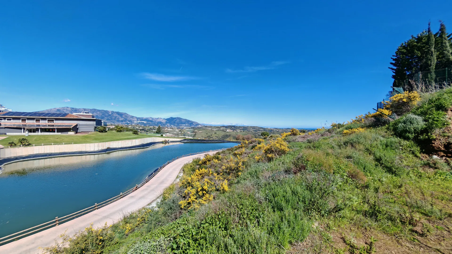 Parcela a la venta en Calanova Golf