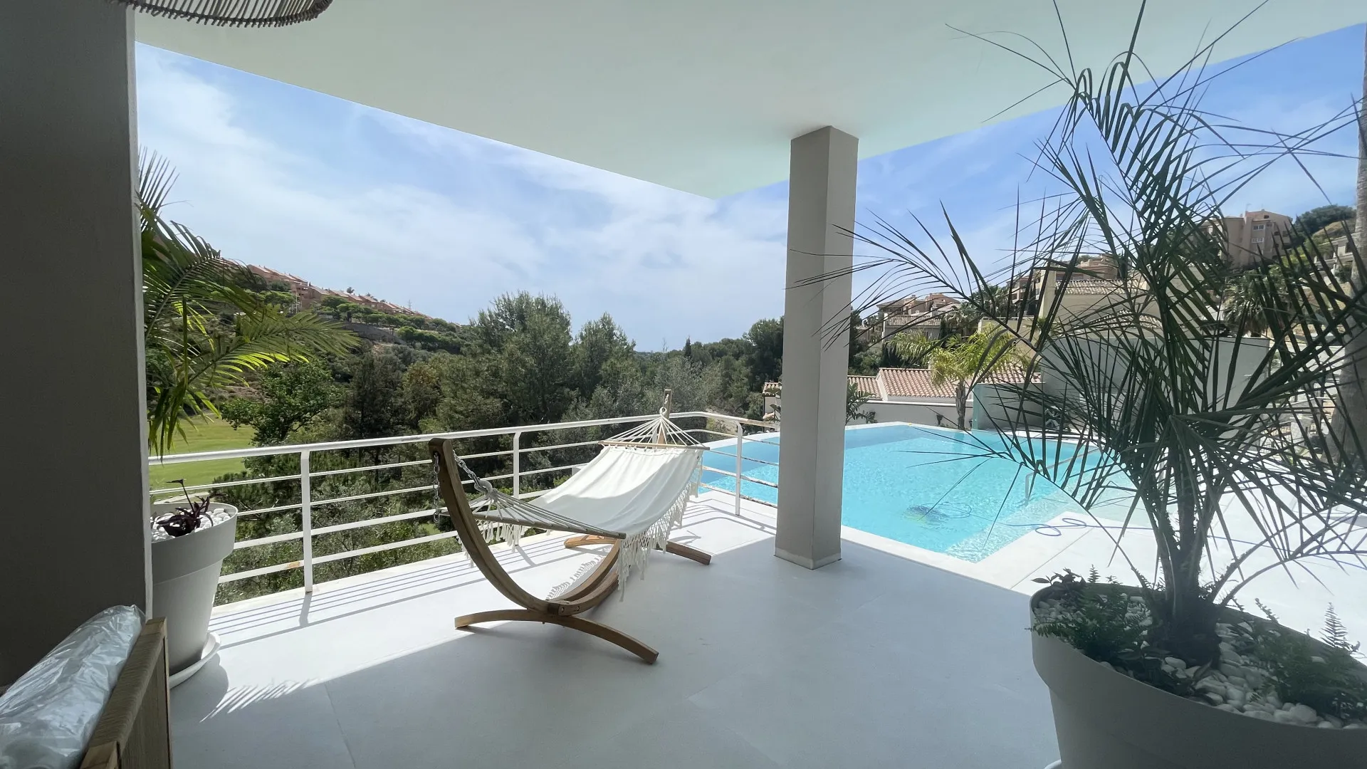 For sale Elviria villa