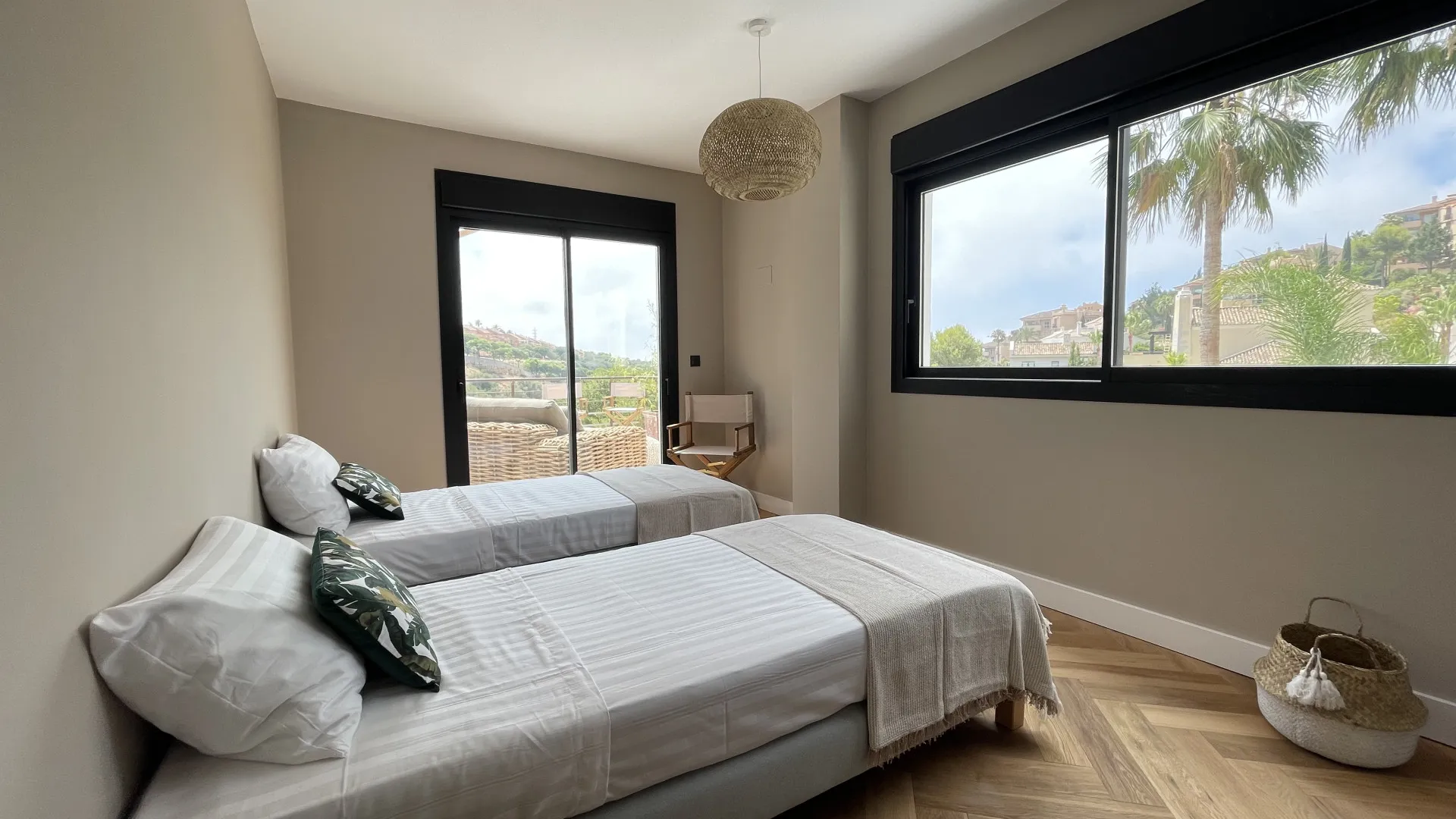 For sale Elviria villa