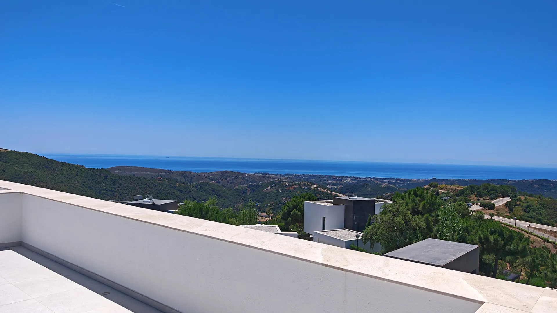 Monte Mayor villa for sale