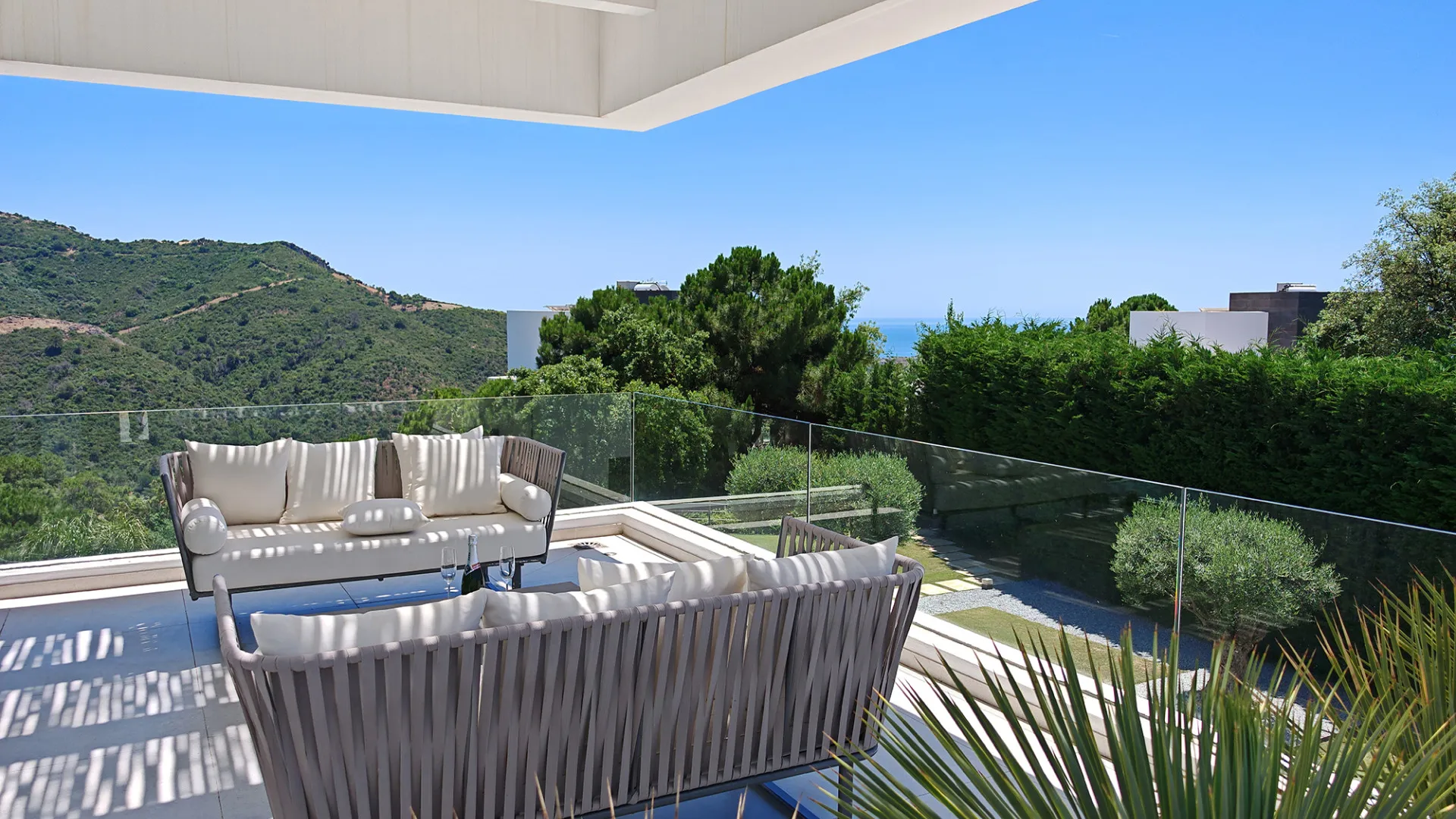 Monte Mayor villa for sale