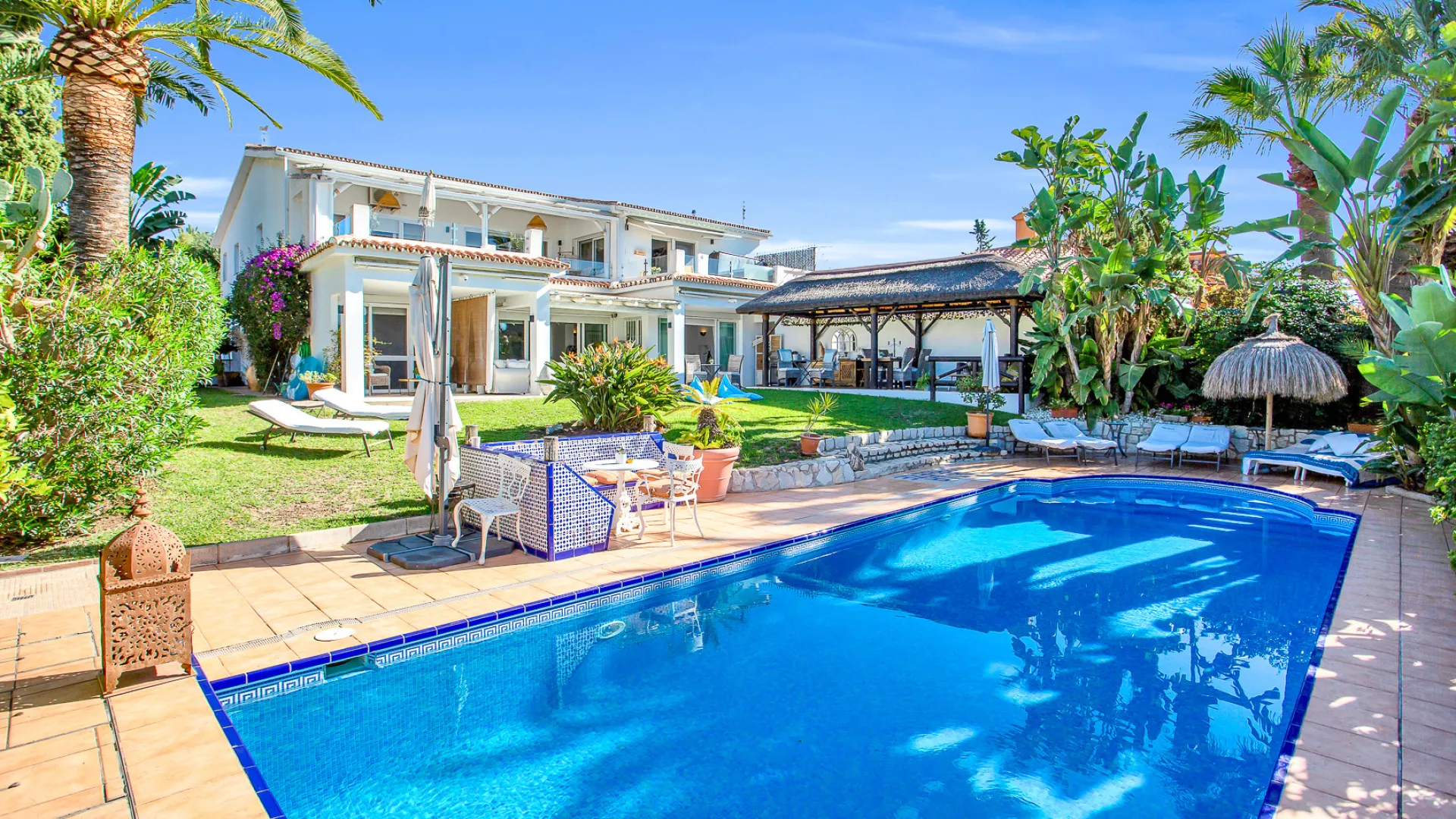 Marbesa, villa con 6 dormitorios en venta