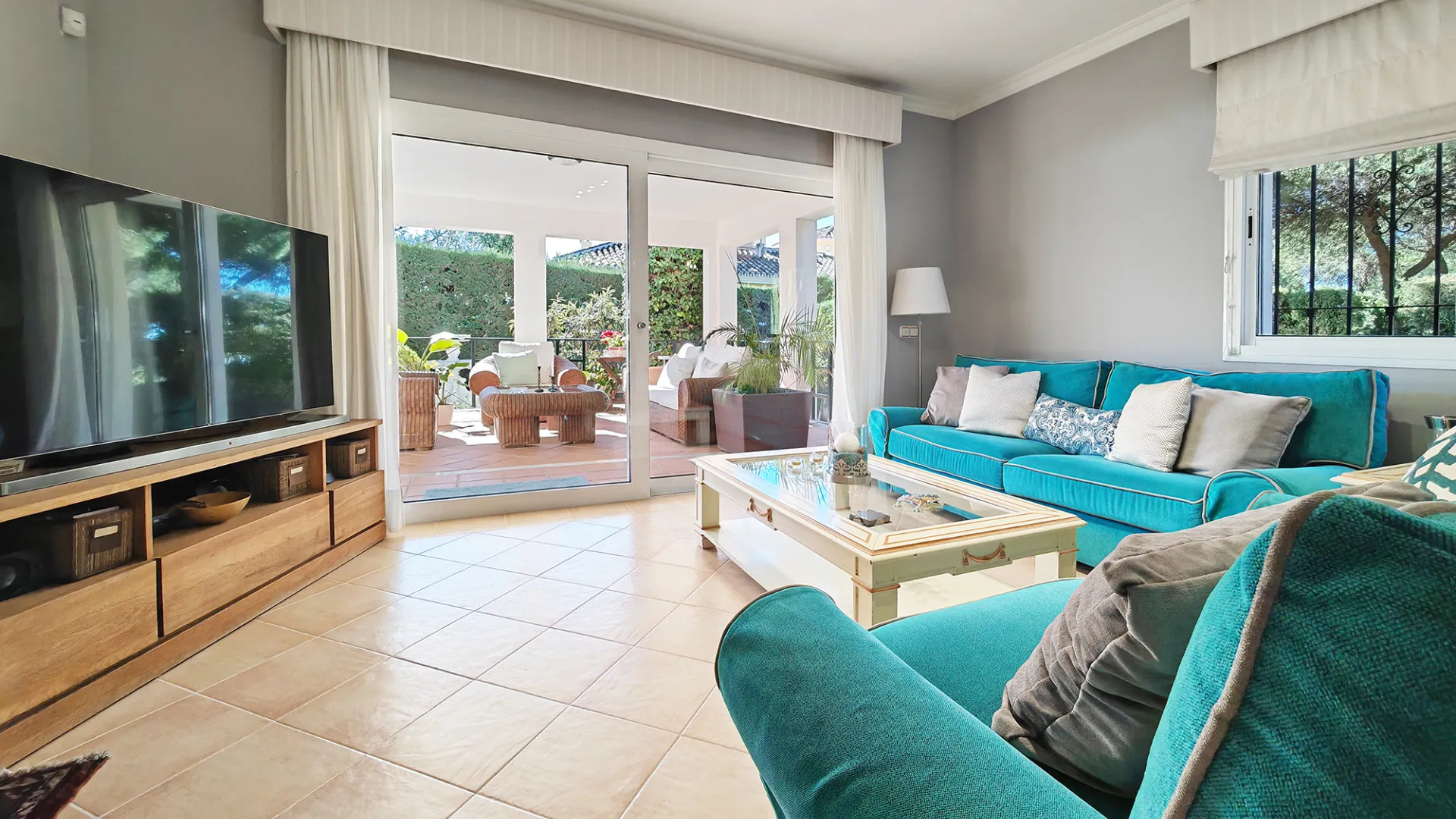 For sale villa in Marbesa