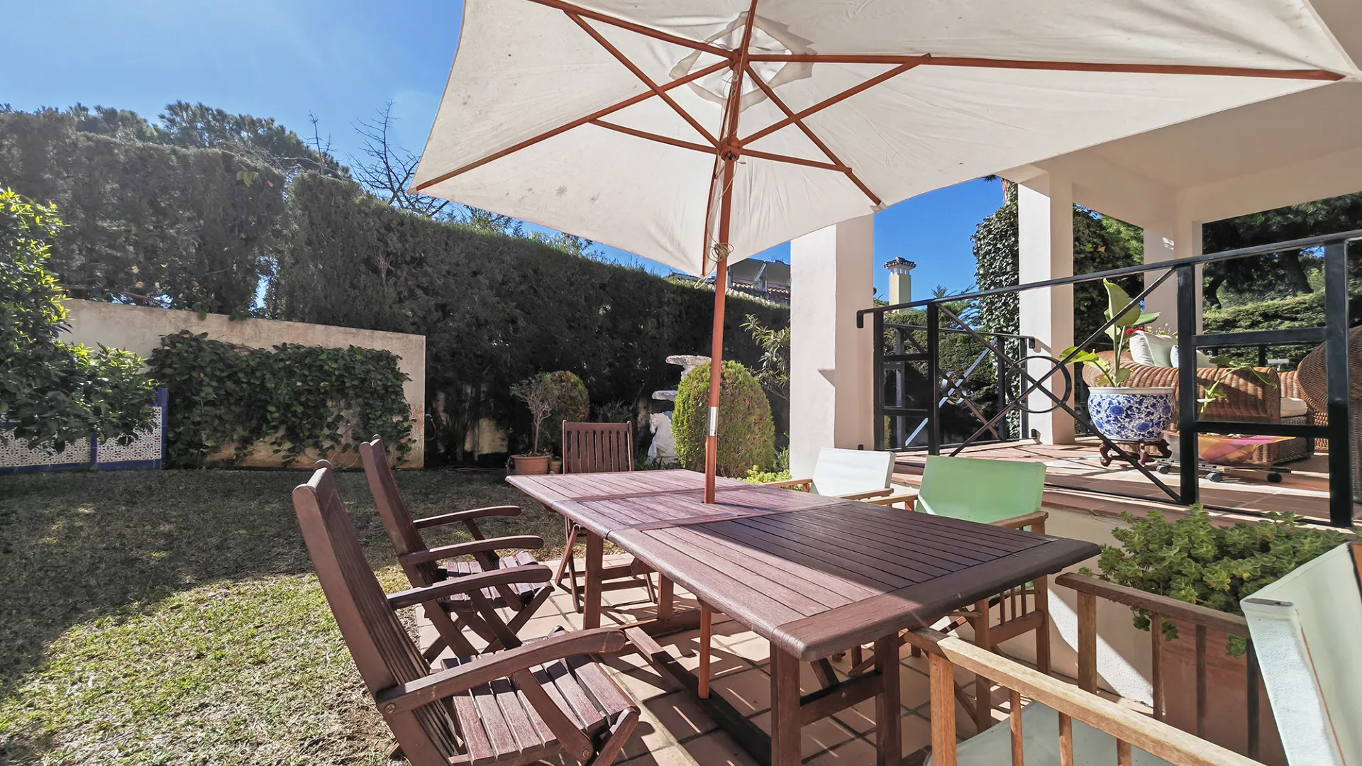 For sale villa in Marbesa