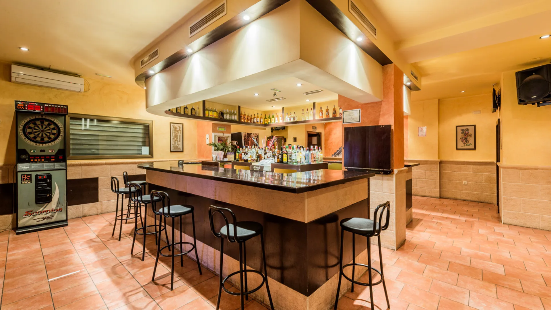 Fuengirola discotheque for sale