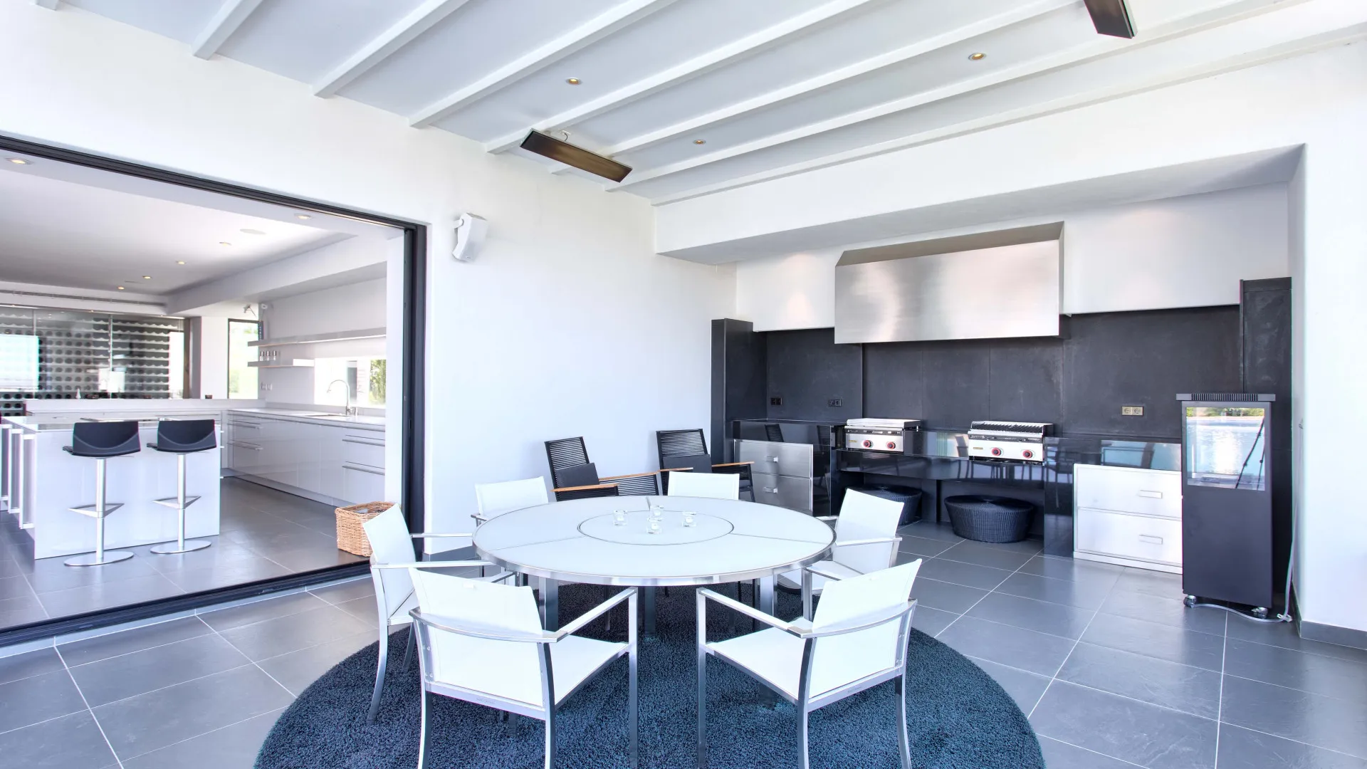 5 bedrooms villa for sale in Los Flamingos Golf