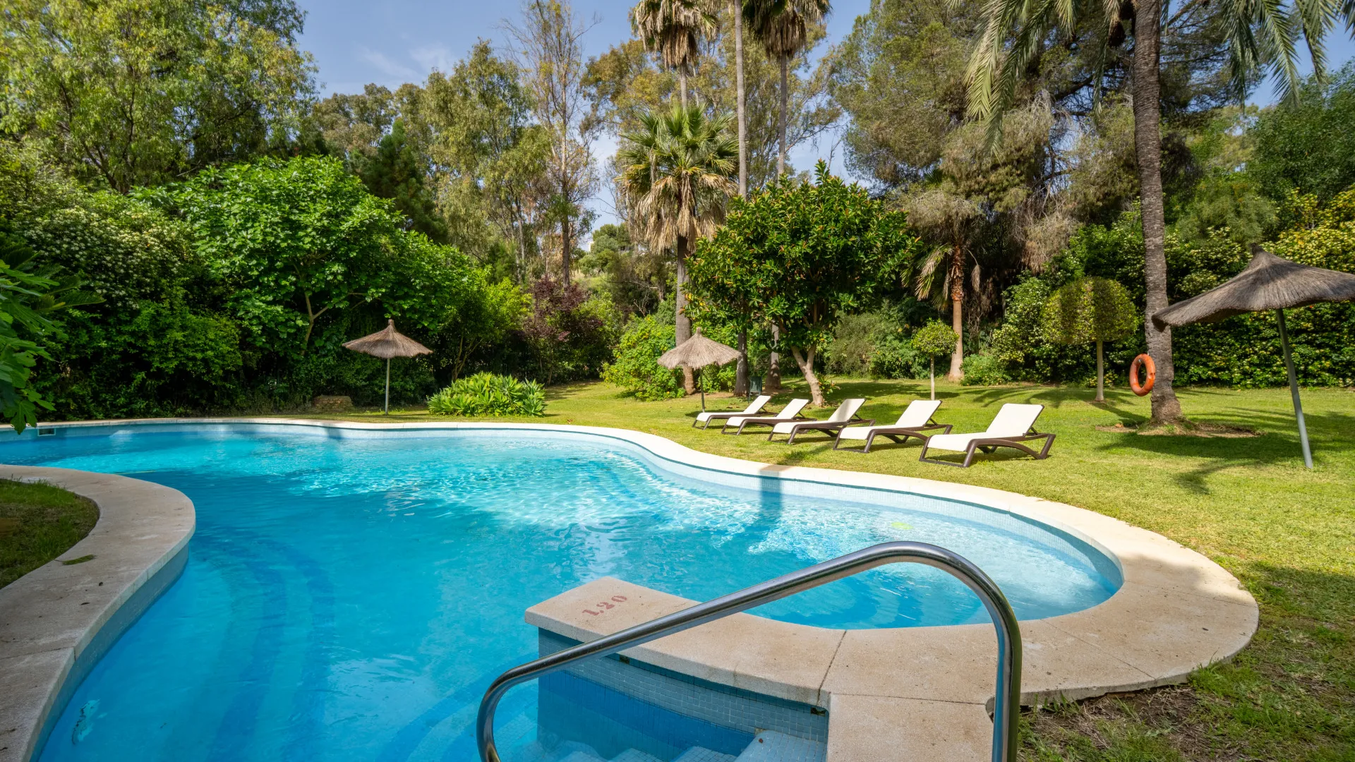 Buy Marbella City 3 bedrooms apartment