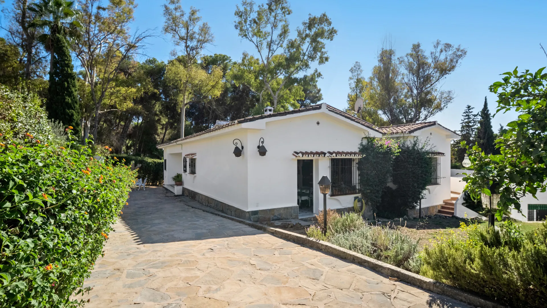 Comprar villa en La Merced de 4 dormitorios