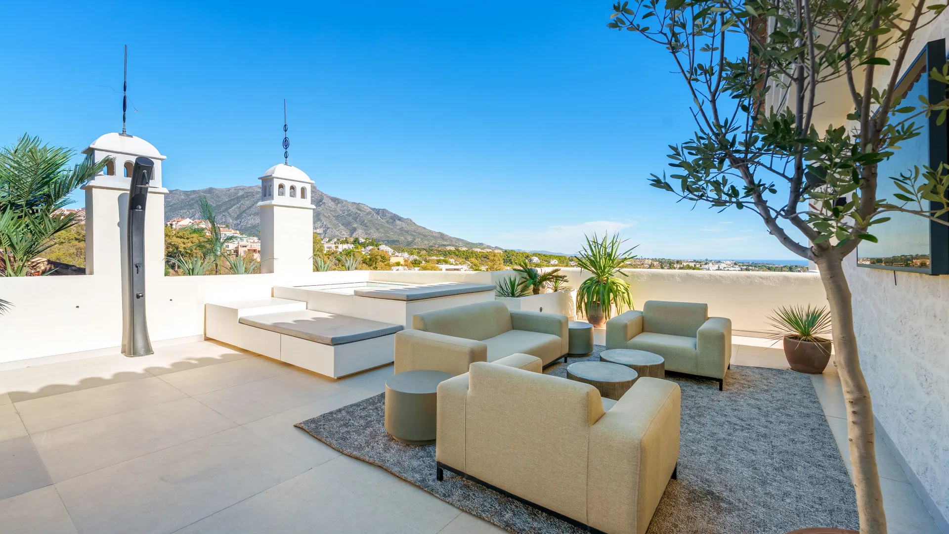 Palacetes Los Belvederes, atico duplex en venta con 3 dormitorios