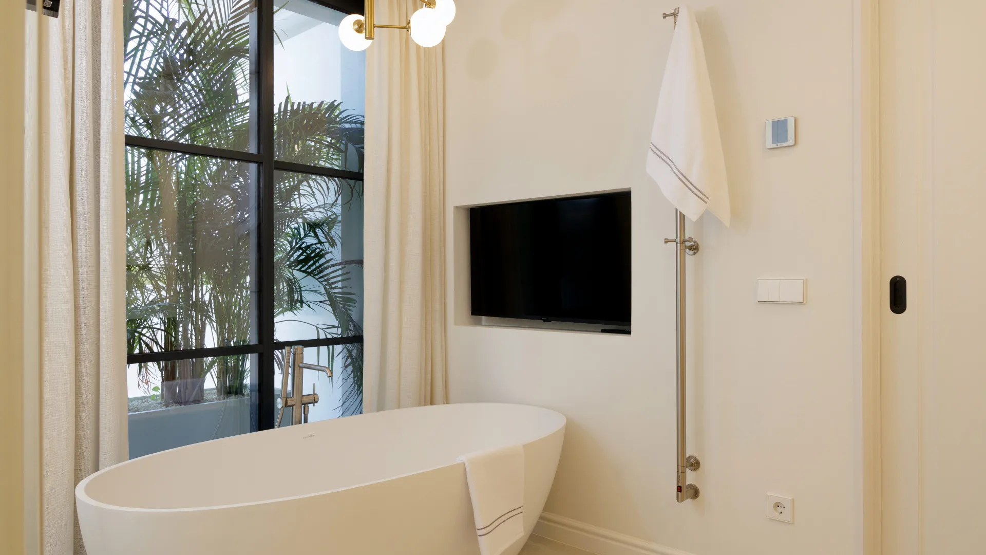 5 bedrooms villa in La Quinta for sale