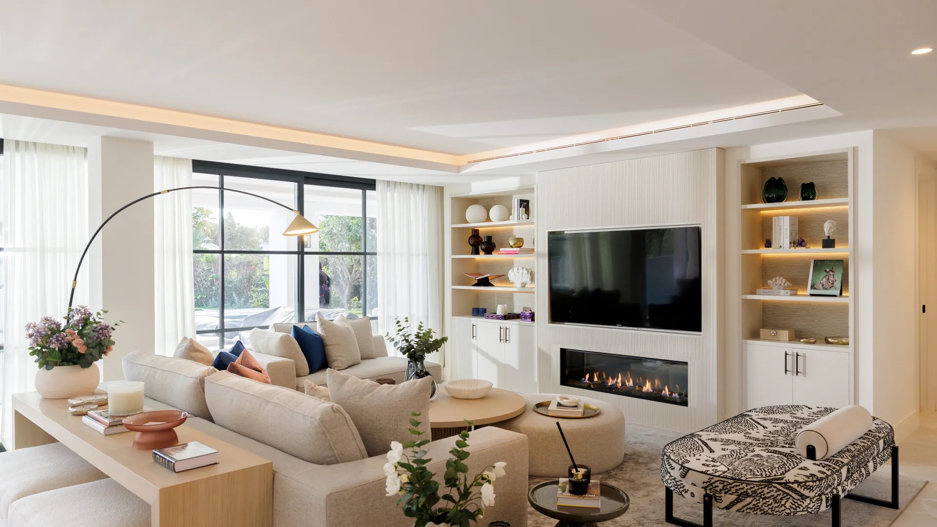 5 bedrooms villa in La Quinta for sale
