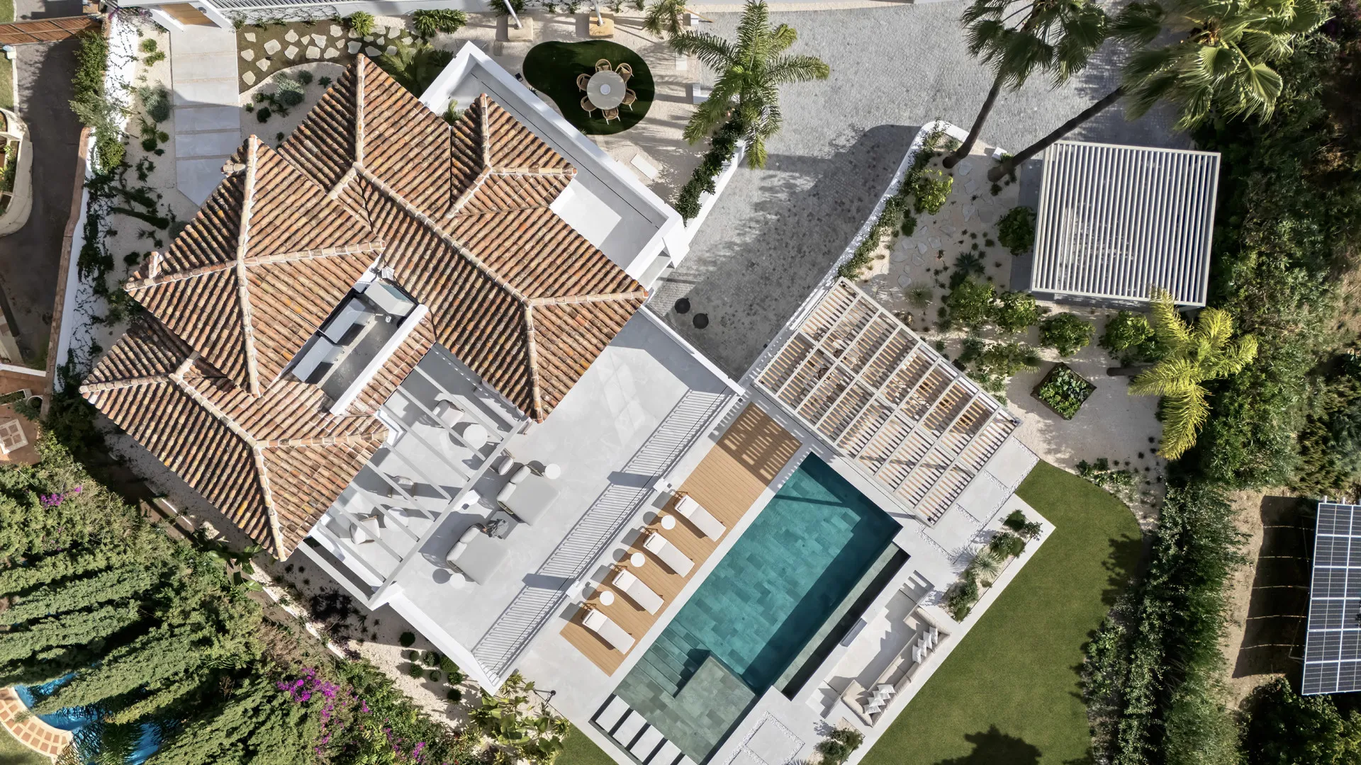 5 bedrooms villa in La Quinta for sale