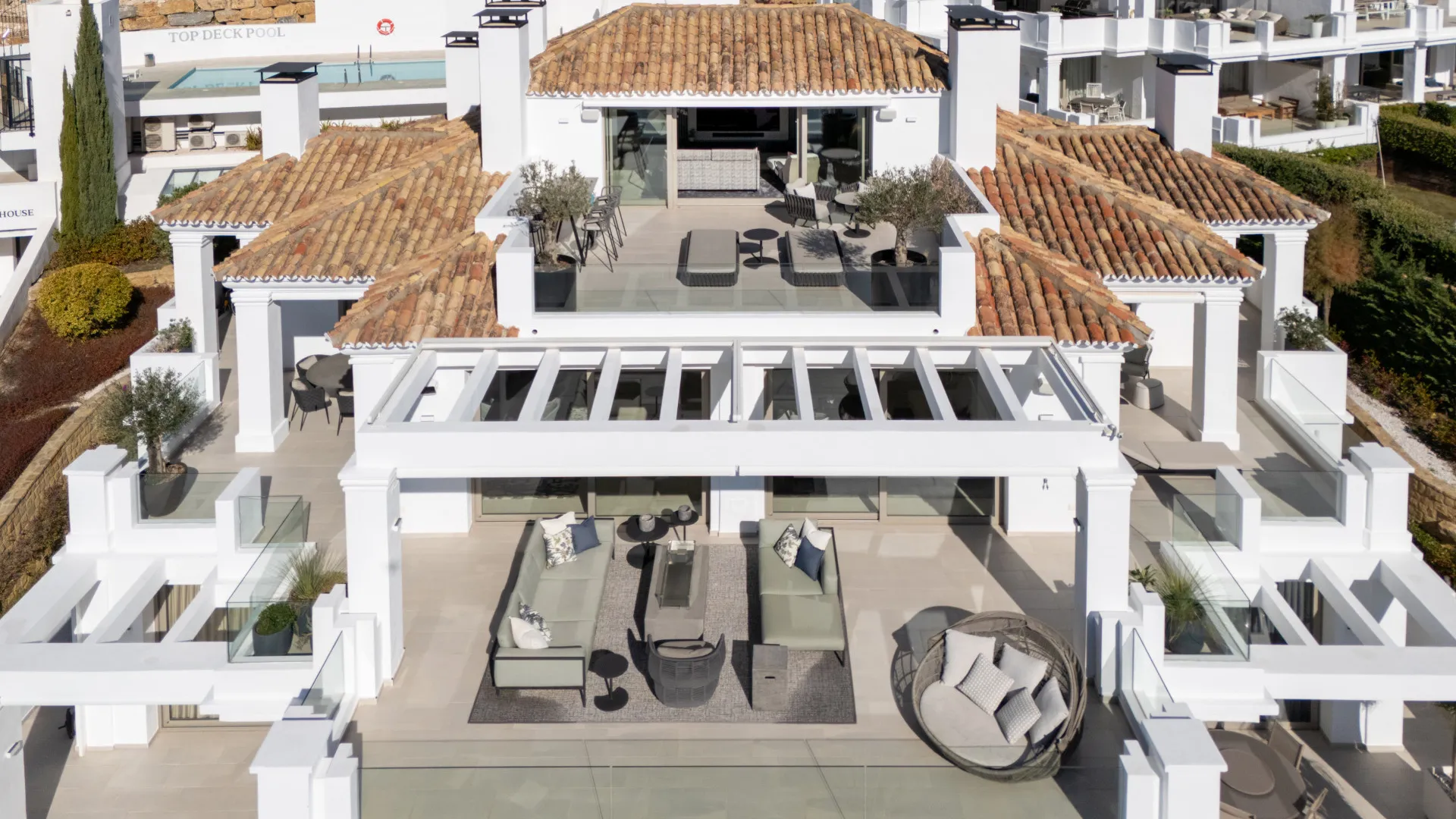 Buy duplex penthouse in Aloha