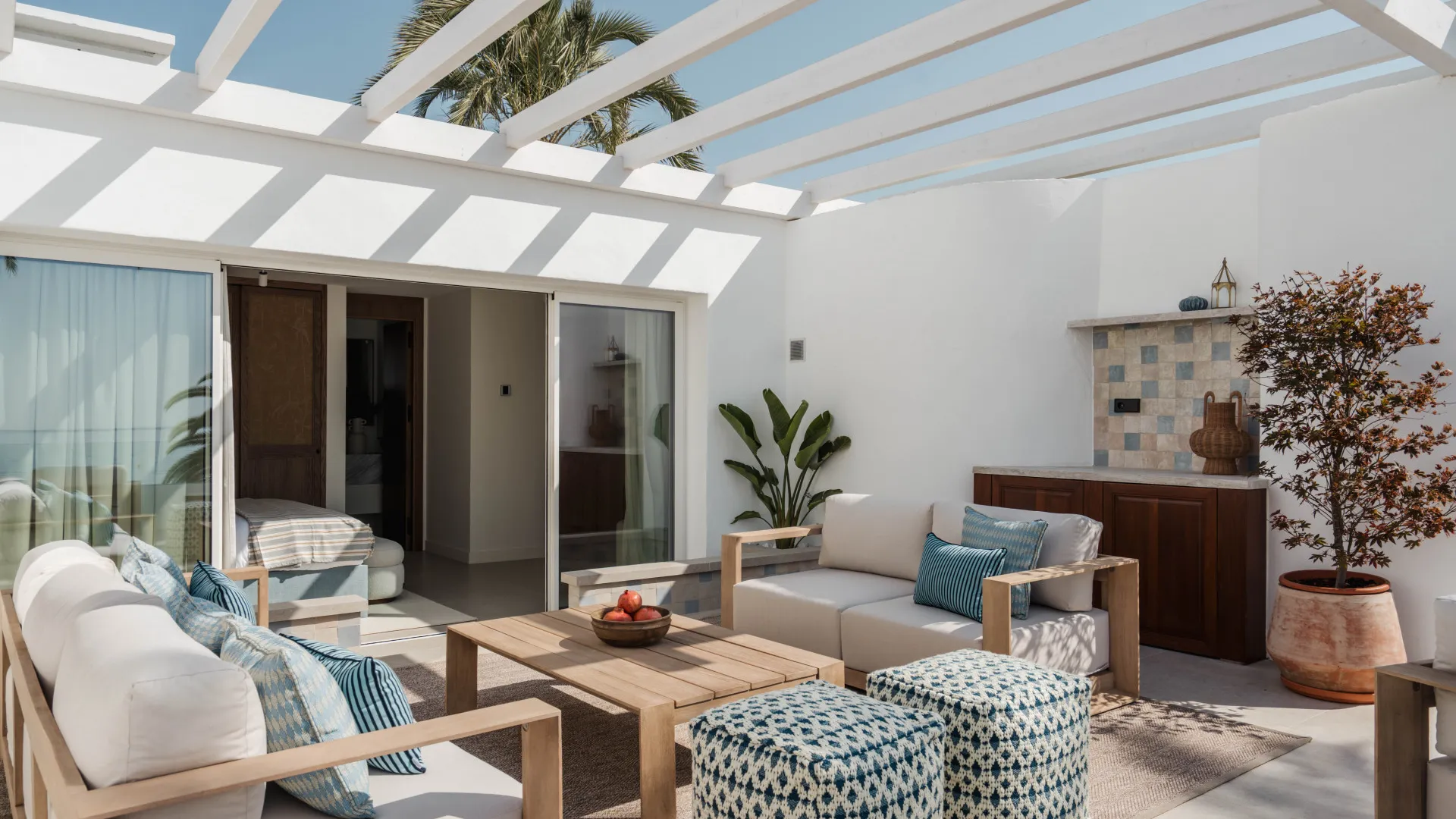 Se vende villa pareada de 3 dormitorios en Marbella Golden Mile