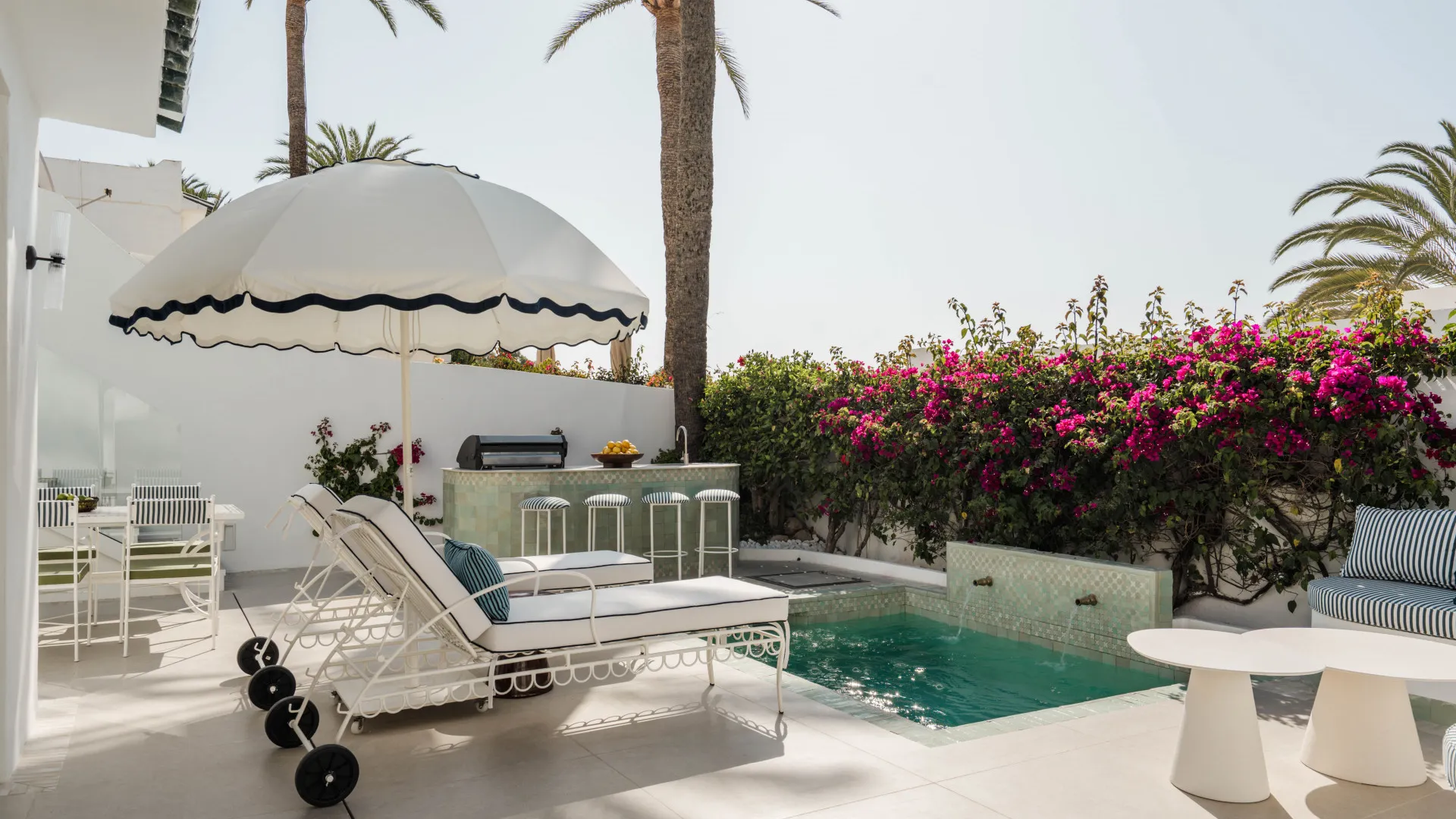 Se vende villa pareada de 3 dormitorios en Marbella Golden Mile