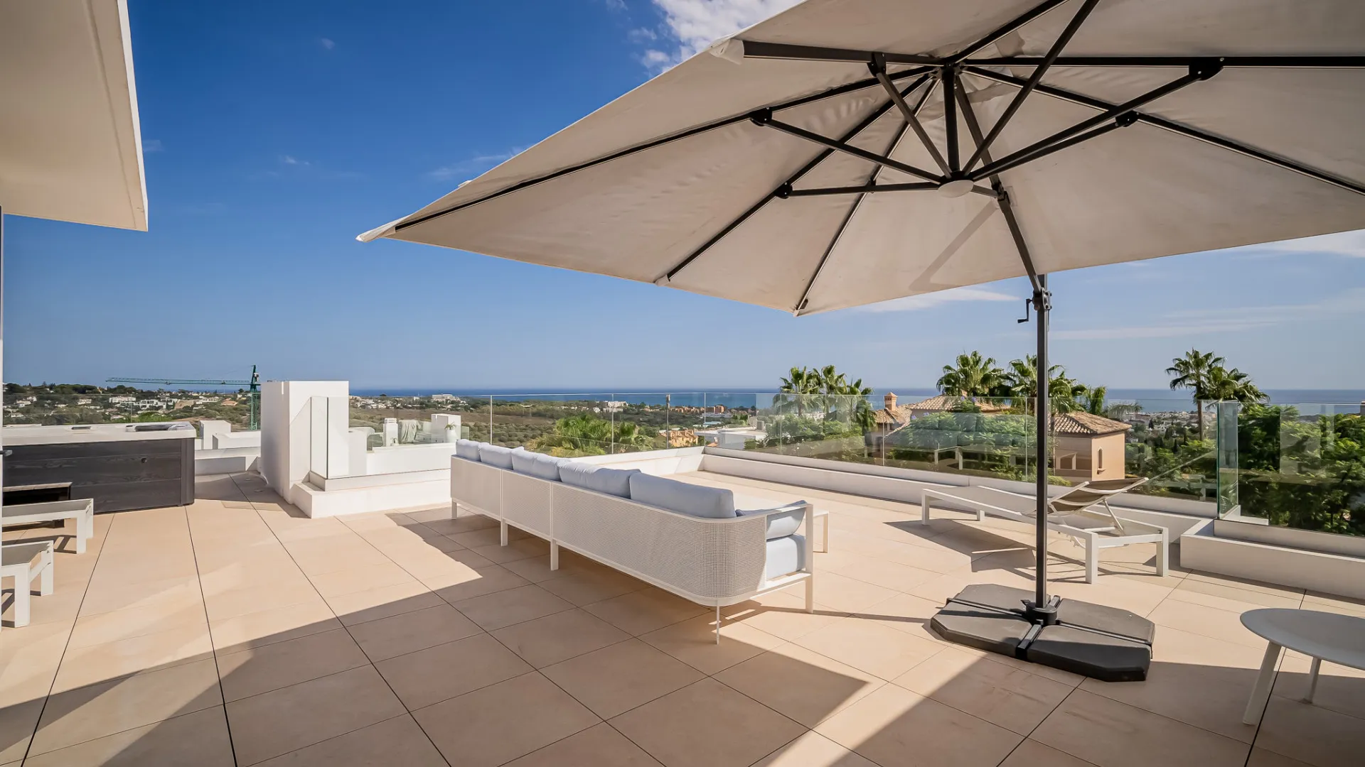 Villa a la venta en Los Flamingos con 5 dormitorios