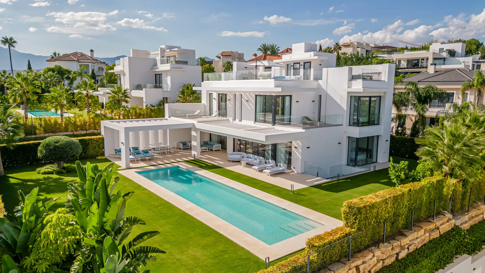 Villa a la venta en Los Flamingos con 5 dormitorios