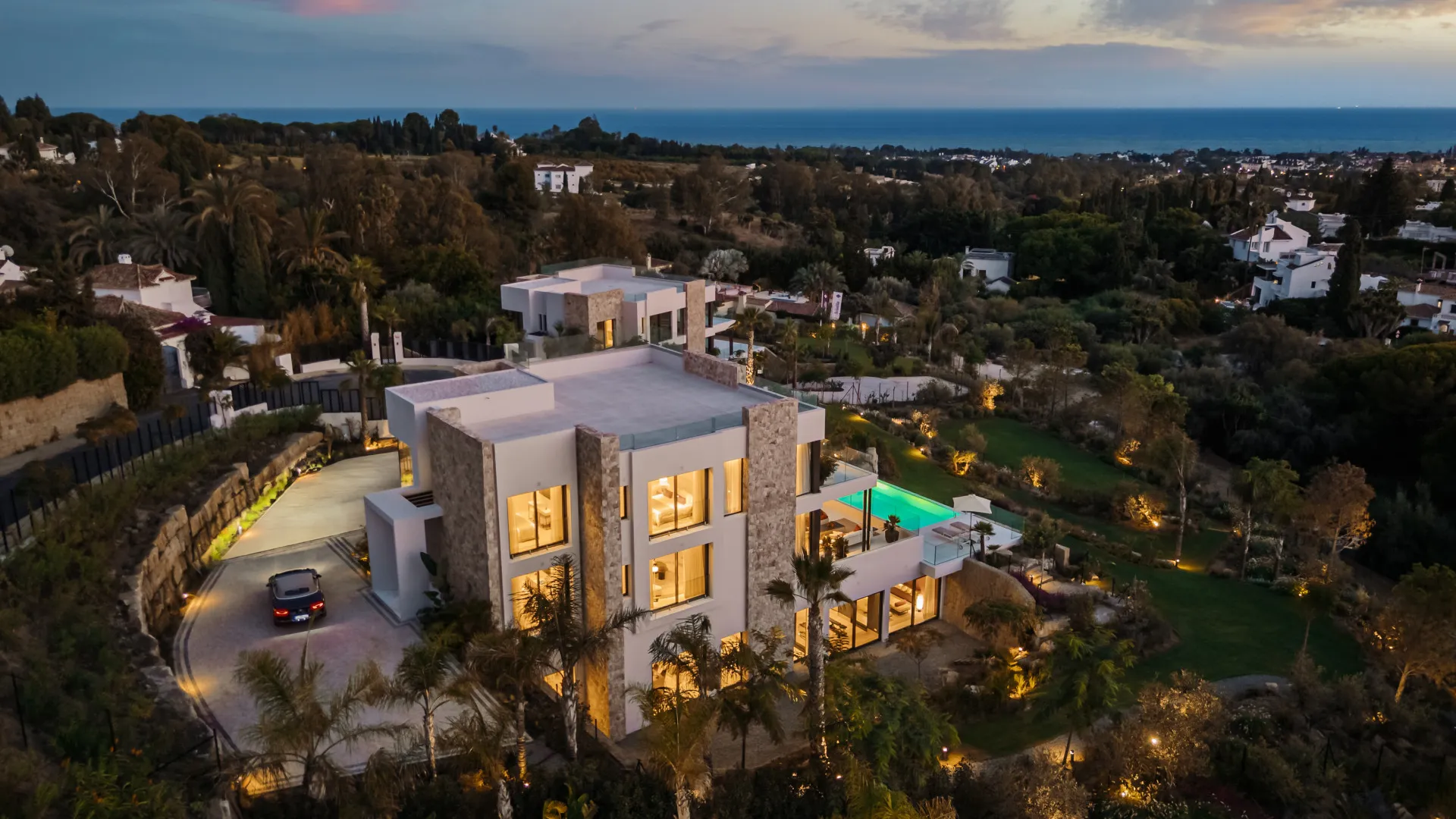 For sale 5 bedrooms villa in Marbella Hill Club
