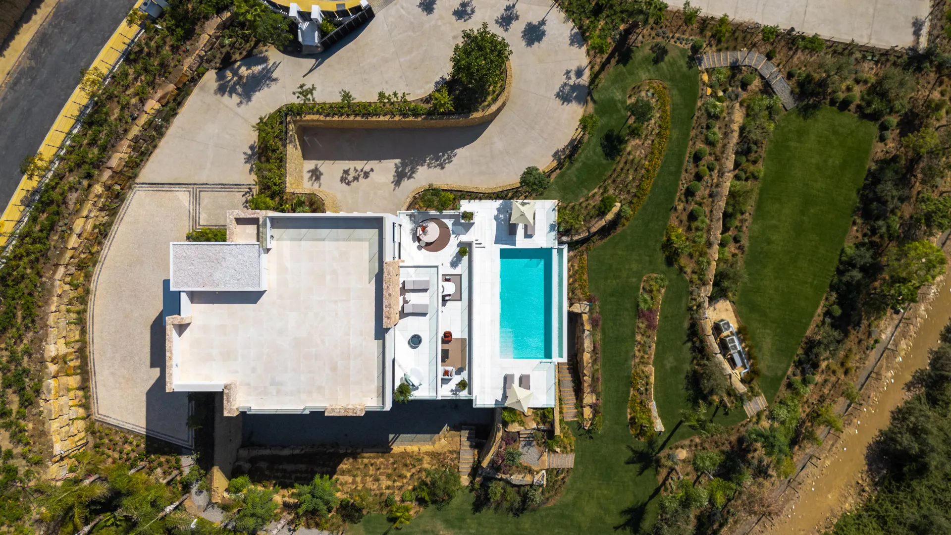For sale 5 bedrooms villa in Marbella Hill Club