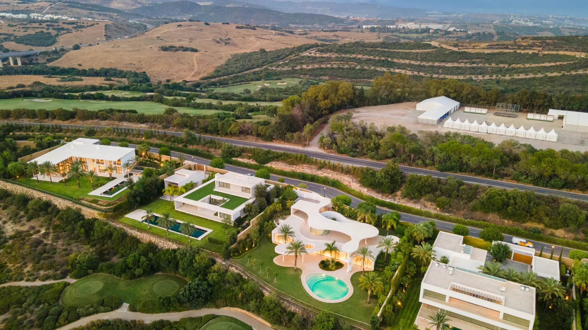 Villa de 4 dormitorios en venta en Finca Cortesin