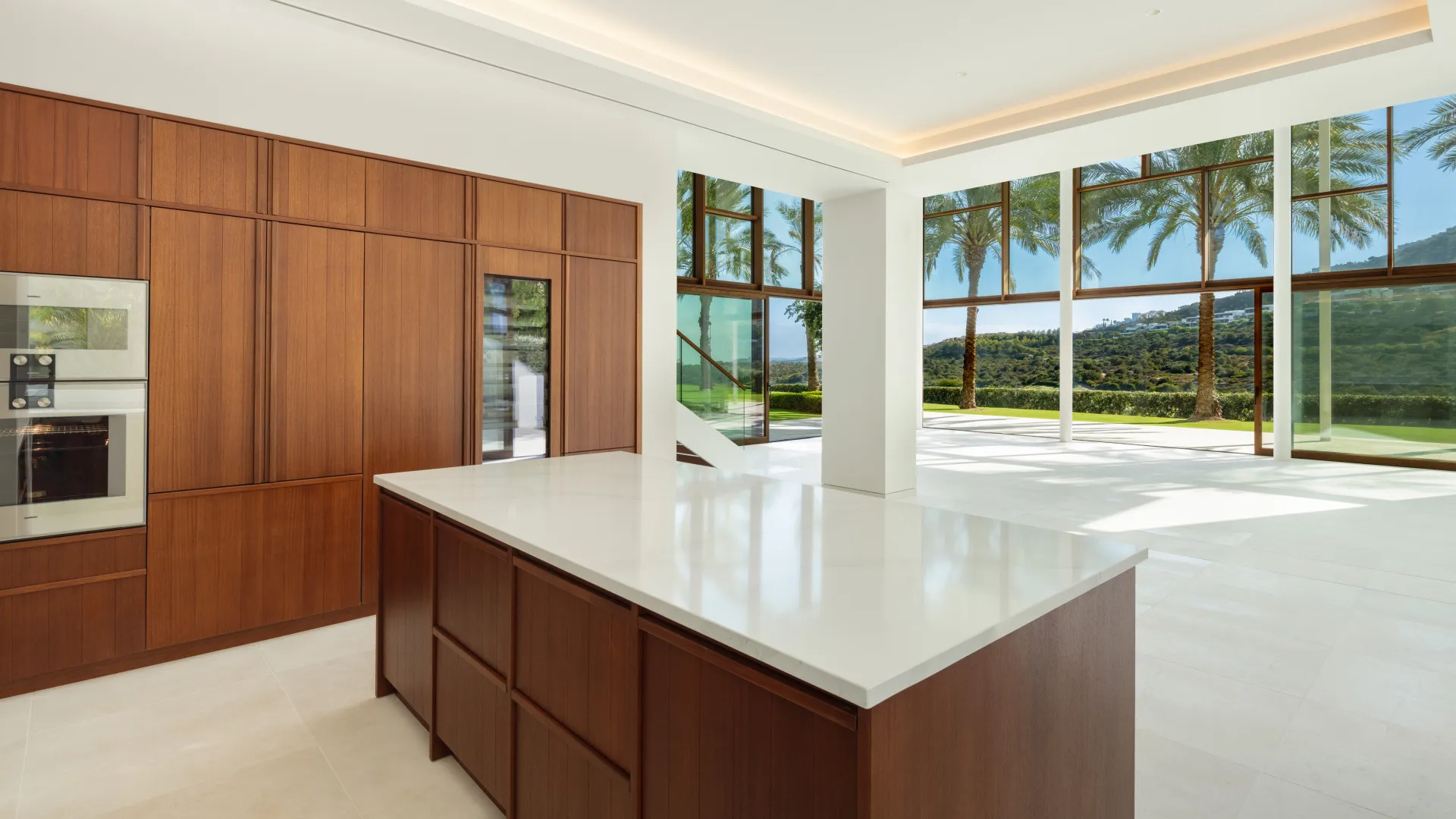 For sale villa in Finca Cortesin
