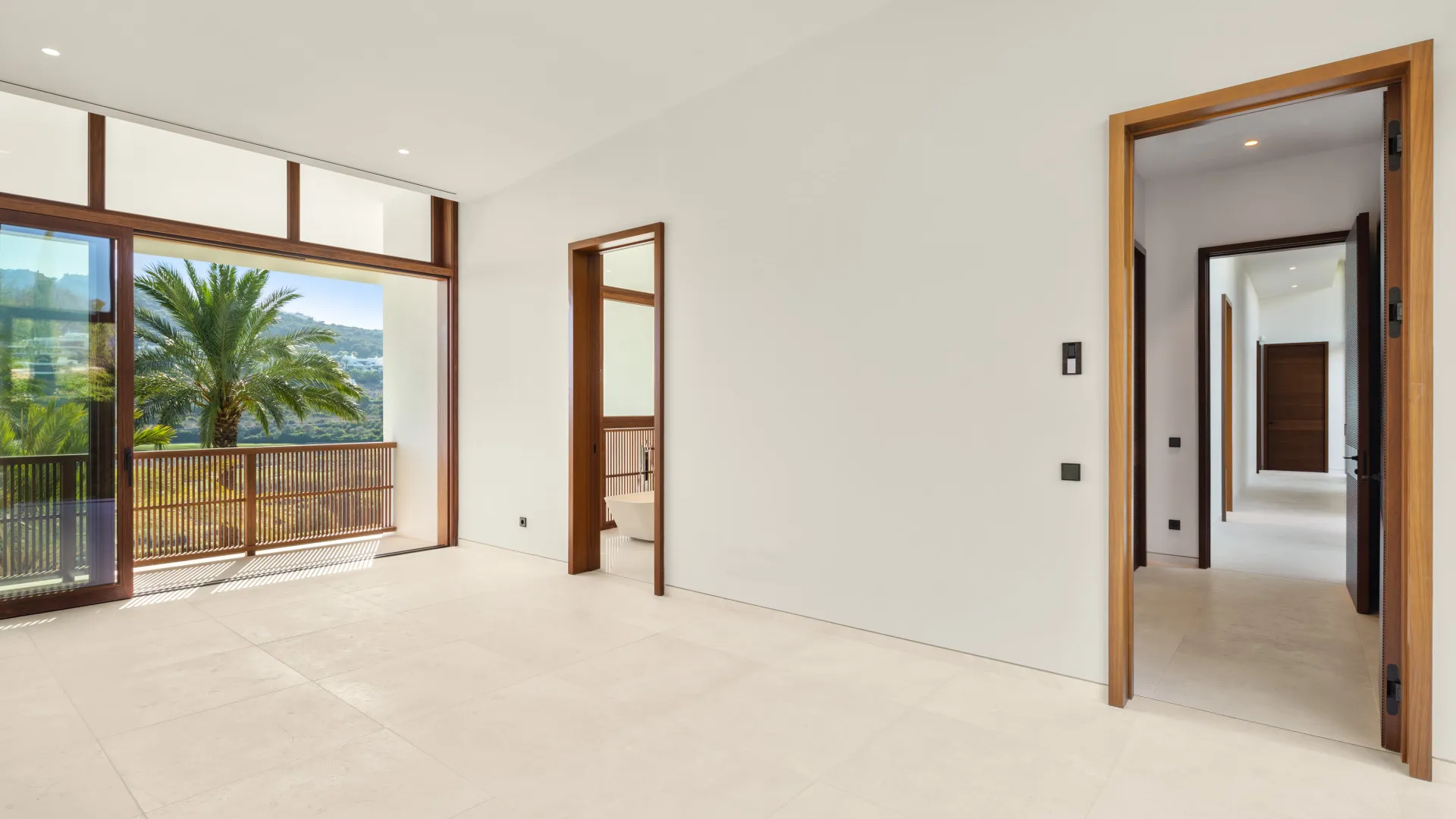 For sale villa in Finca Cortesin