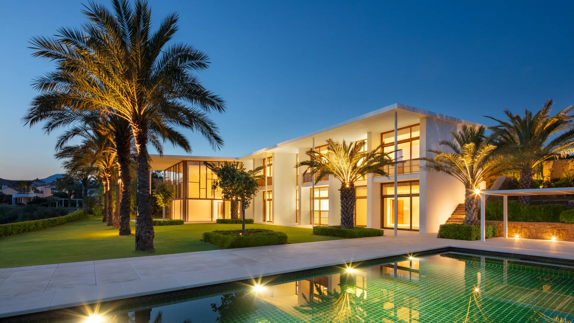 For sale villa in Finca Cortesin