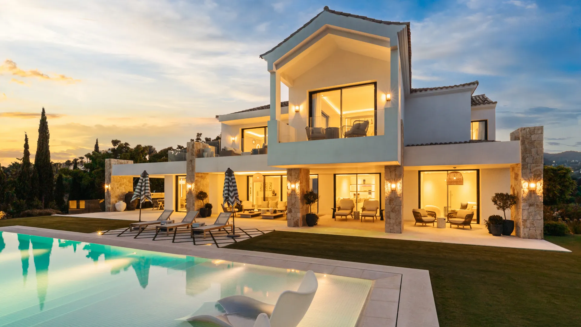 El Herrojo villa for sale