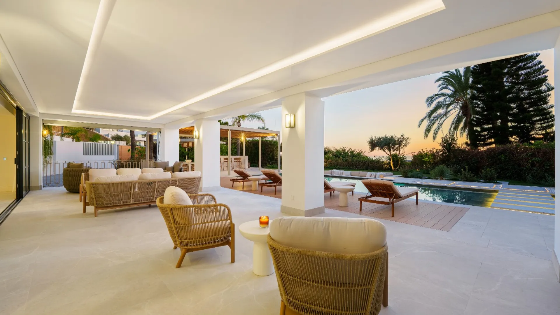 Se vende villa de 5 dormitorios en La Quinta