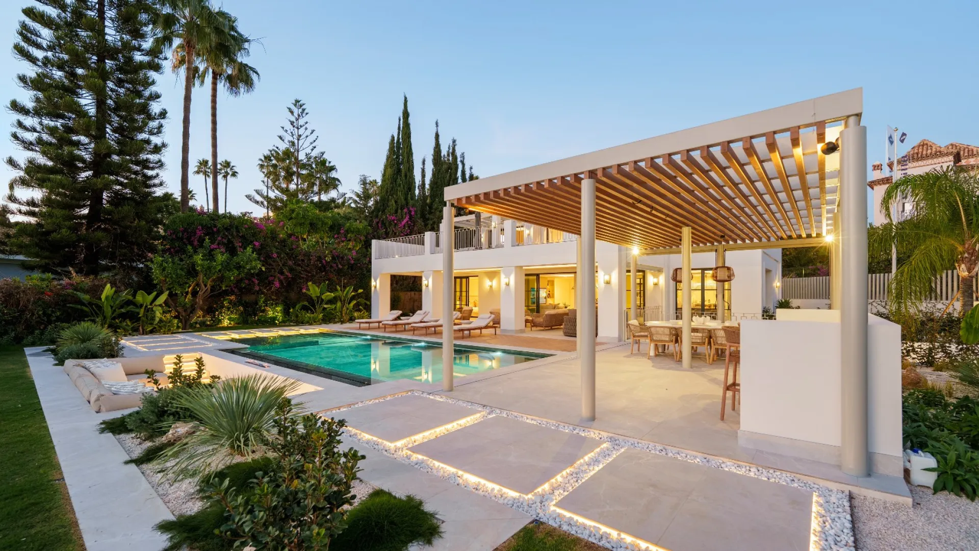 Se vende villa de 5 dormitorios en La Quinta