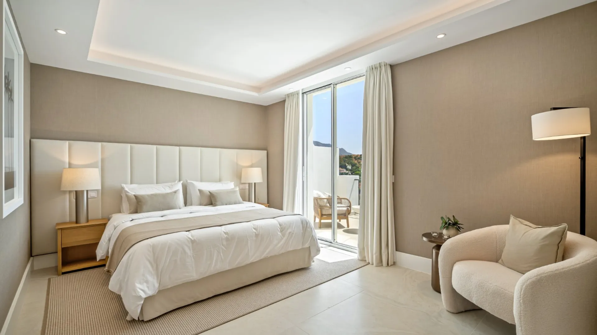 For sale town house in La Quinta with 4 bedrooms
