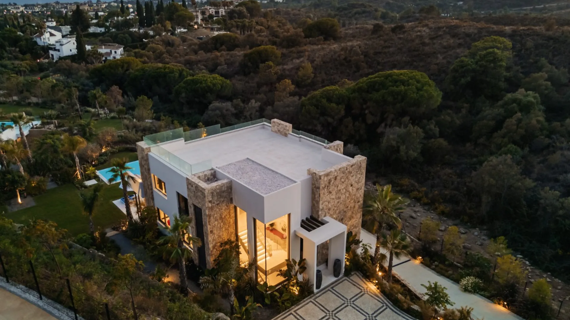 For sale 5 bedrooms villa in Marbella Hill Club