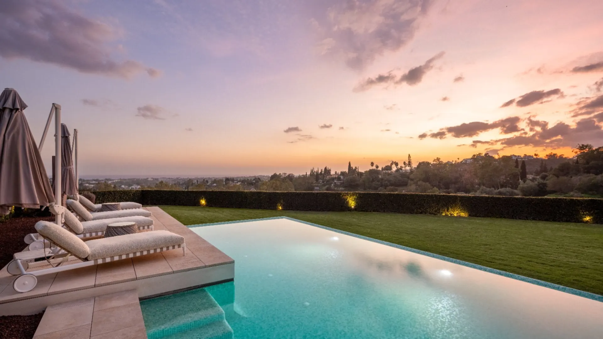 For sale villa in La Quinta
