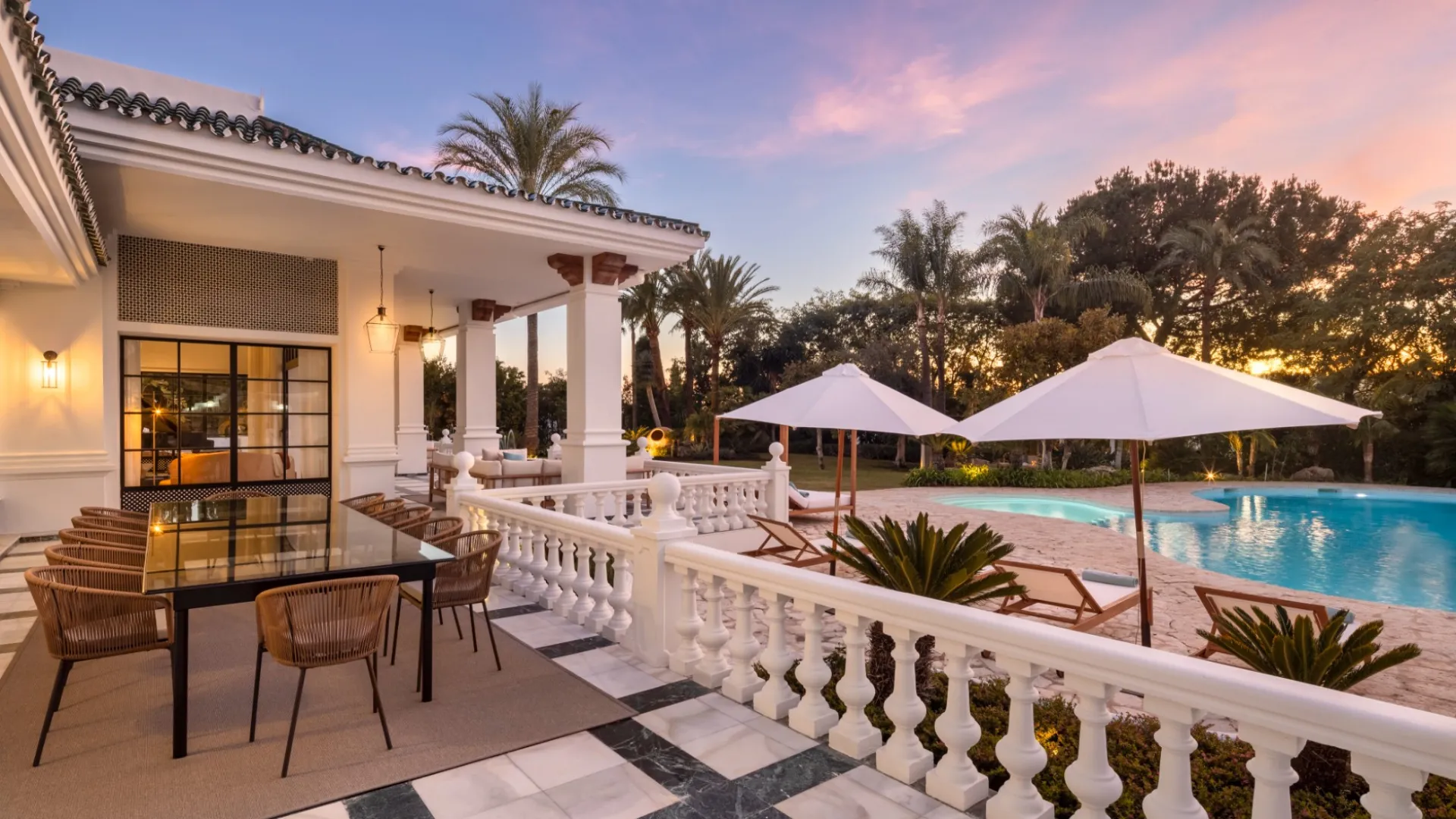 Villa en venta en Aloha