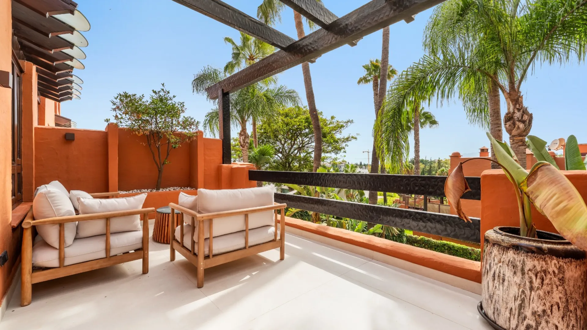 For sale town house with 4 bedrooms in Monte Marbella Club