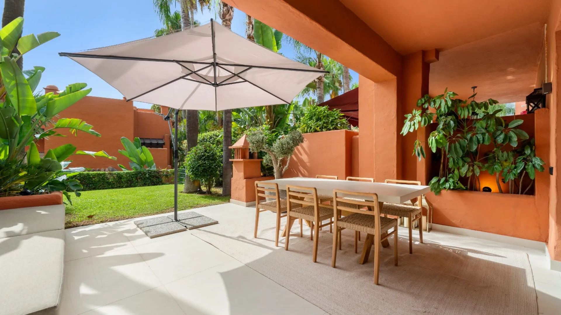 For sale town house with 4 bedrooms in Monte Marbella Club