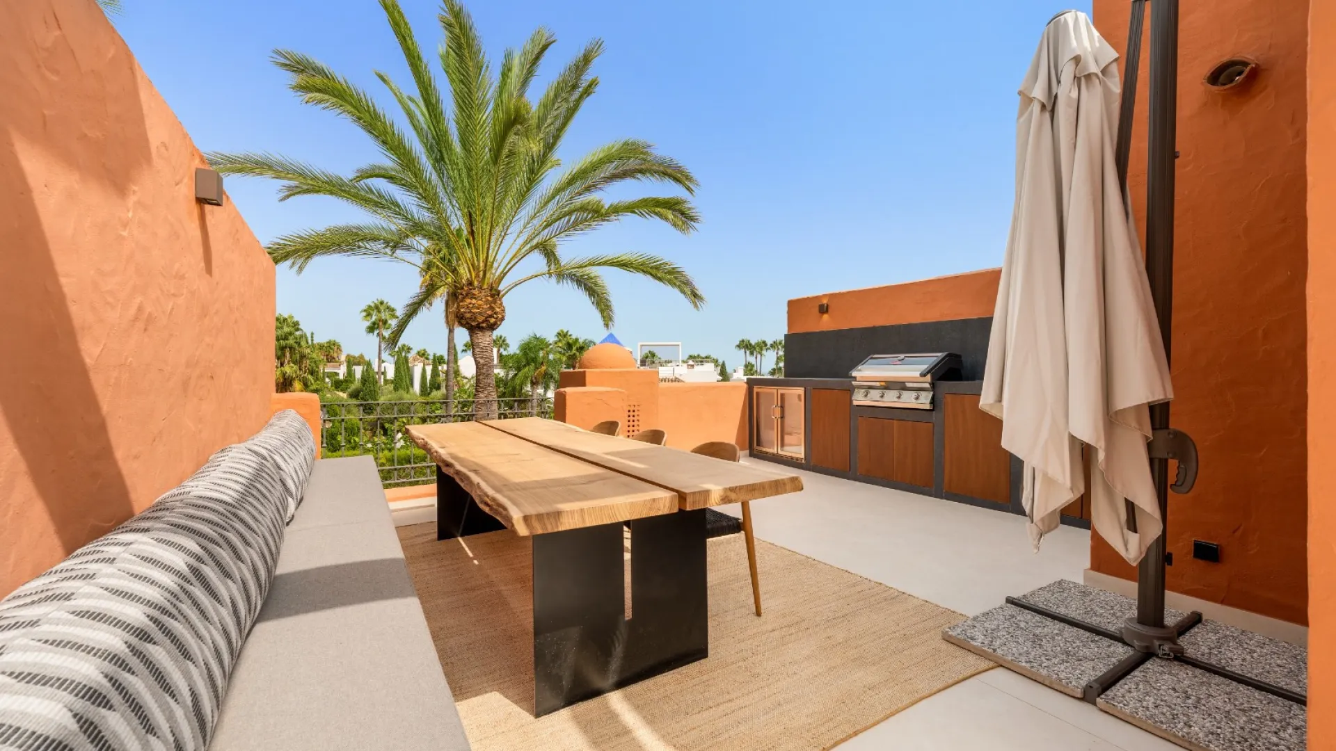 For sale town house with 4 bedrooms in Monte Marbella Club