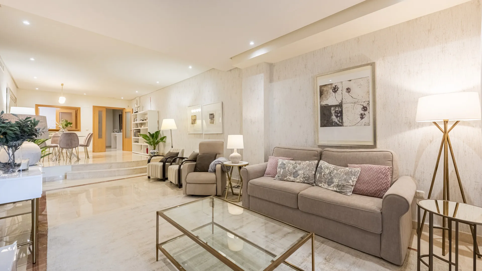 Buy Las Mimosas apartment with 2 bedrooms