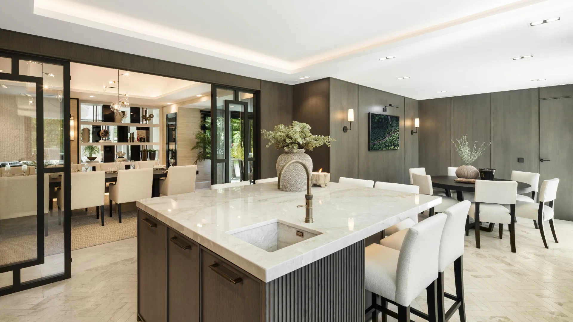 Villa with 7 bedrooms for sale in Las Brisas