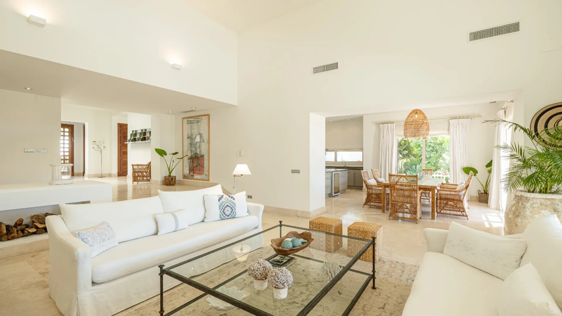 Villa en venta con 4 dormitorios en Finca Cortesin